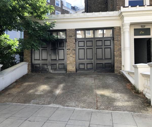 Parking on Randolph Crescent, W9