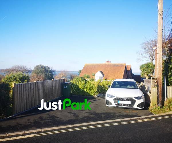 Parking on Baring Road, PO31