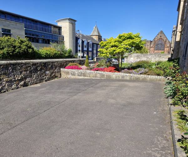 Parking on Craigmillar Park, EH16