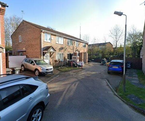 Parking on Hazelnut Close, LE5