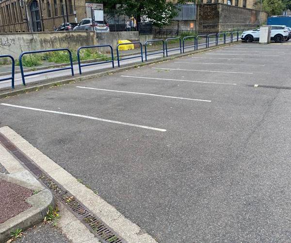 Kingsland Shopping Car Park