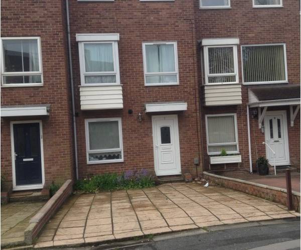 Parking on St. Georges Road, PO1