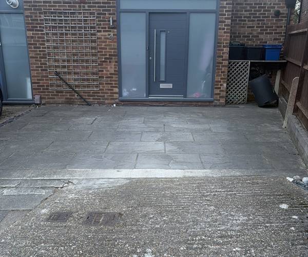 Parking on Golf Side, TW2