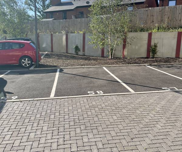 Chieftain Road, KT16