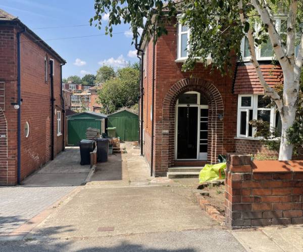 Parking on Bishopthorpe Road, YO23