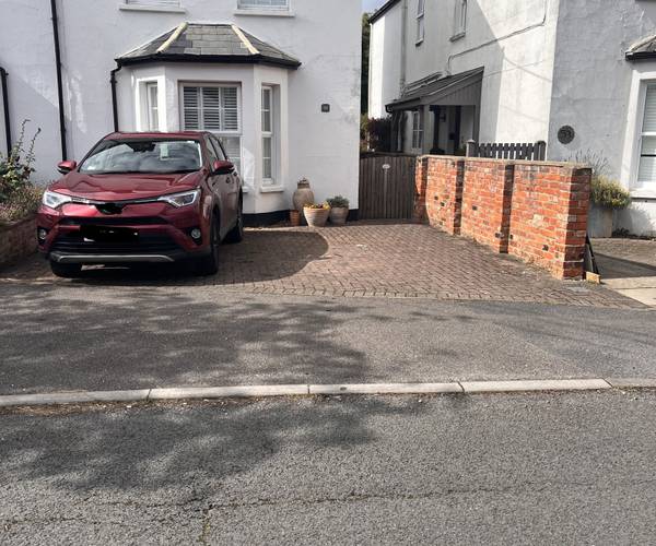 Parking on Victoria Road, SL5