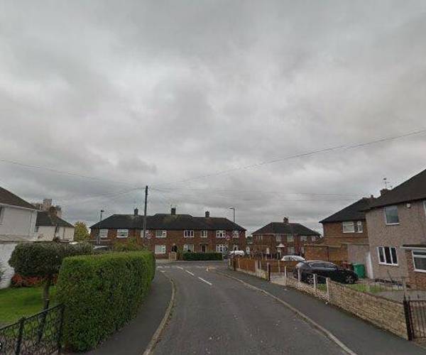 Parking on Woodbridge Avenue, NG11