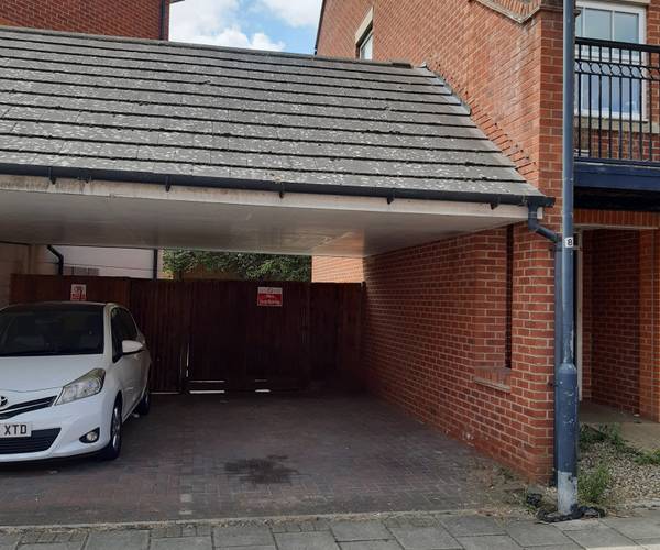 Parking on Allenby Road, SE28