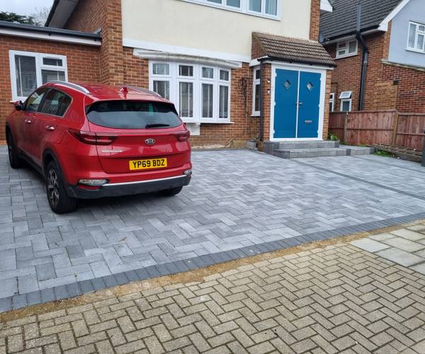 Parking on Naseby Close, TW7