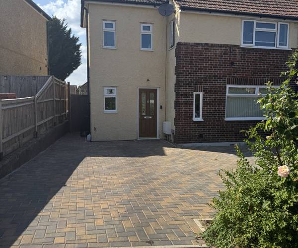 Parking on Wilson Road, KT9