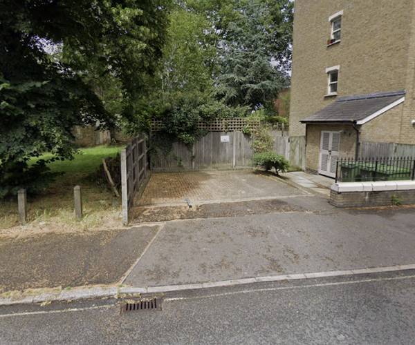 Parking on Villa Road, SW9