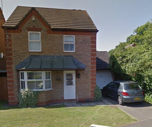 Parking on Bristol Way, NG34