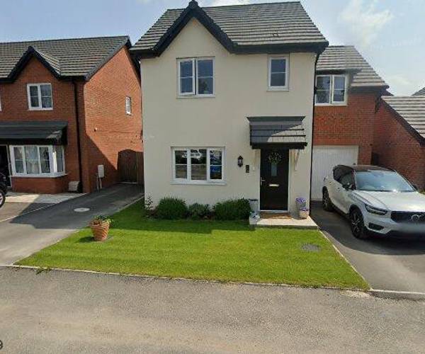 Hulme Gardens, WN7
