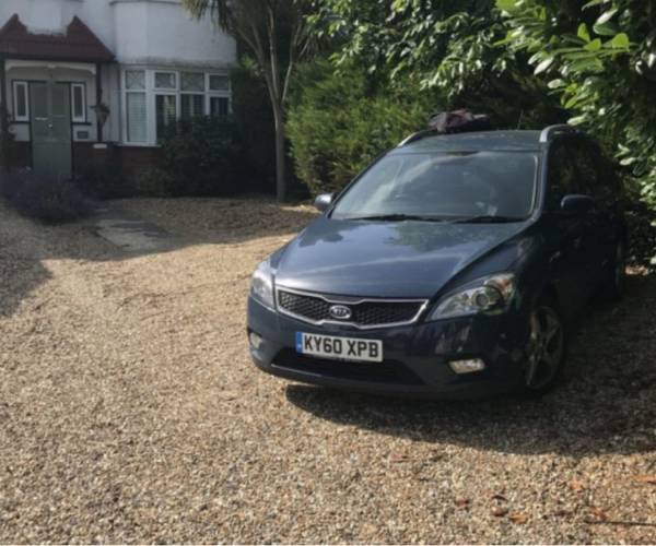Parking on Hampton Road, TW2
