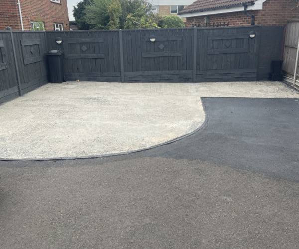 Parking on Riverhead Close, PO4