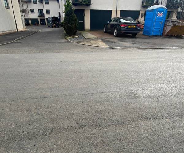 Parking on Balgreen Avenue, EH12