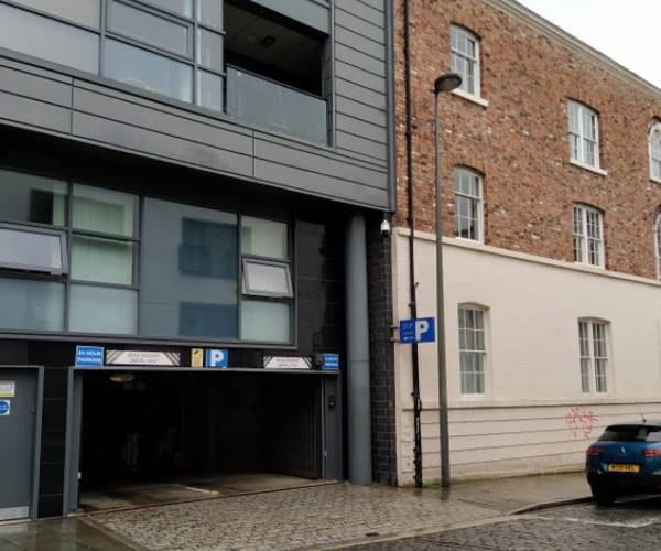 Parking on Colquitt Street, L1 (1)