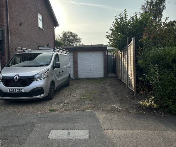 West Hill, KT19