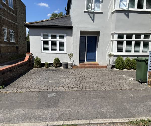 Parking on Park Road, KT8