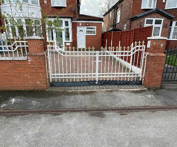 Parking on Seymour Grove, M16