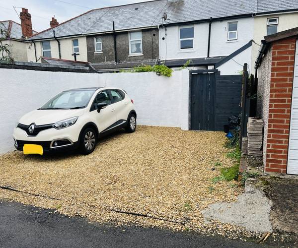 Parking on Caerphilly Road, CF14