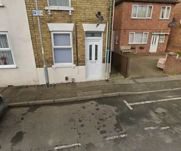 Parking on Highbury Street, PE1