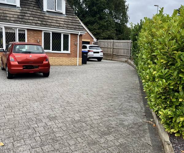 Parking on Brunel Drive, NN5