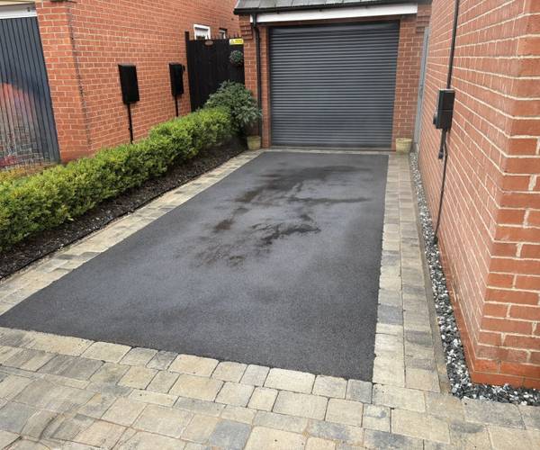 Parking on Manor House Court, S41