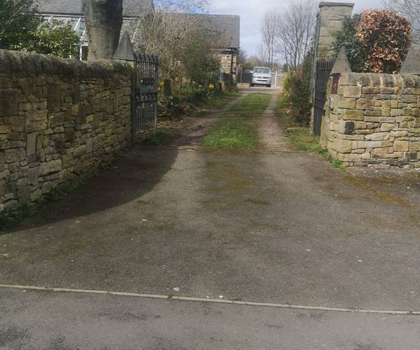 Parking on Far Lane, S6