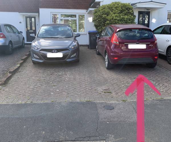 Parking on Turners Mill Road, RH16