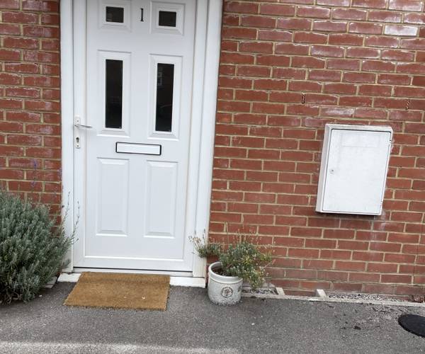 Parking on Middleton Road, SP2