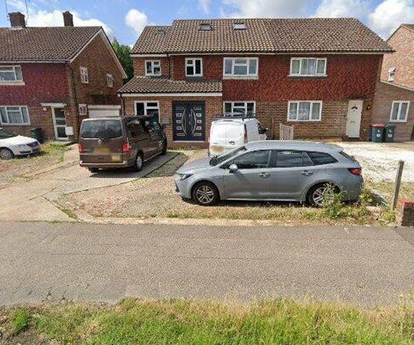 Parking on West Green Drive, RH11