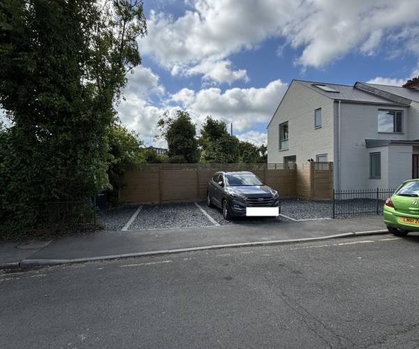 Parking on Acton Road, CT5