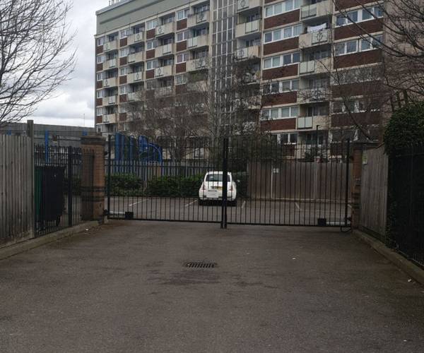 Connaught Road, E16