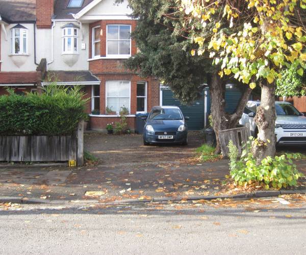 Parking on Durham Road, SW20