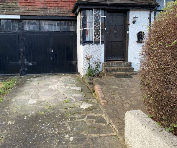 Parking on Colindeep Lane, NW9