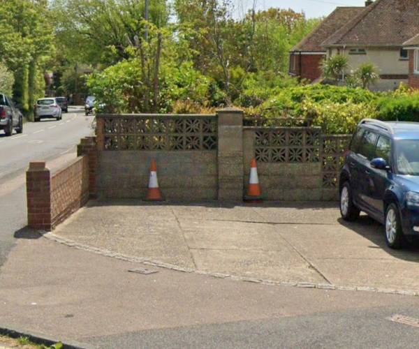 Meadow Parade, BN2