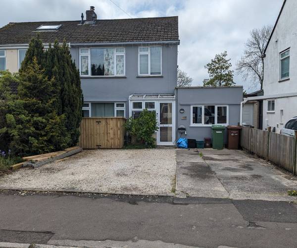 Parking on Welsford Avenue, BA5