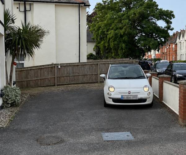 Westbourne Park Road, BH4