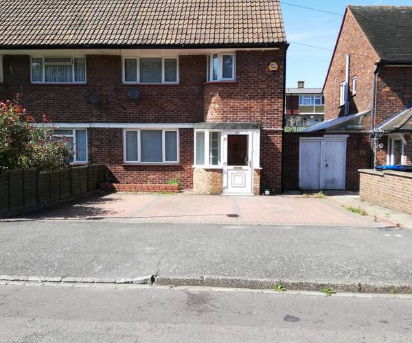 Parking on Long Lane, CR0