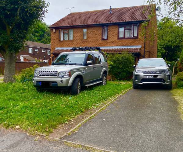 Parking on Alpha Close, B12