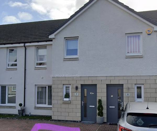 Parking on Springbank Court, G31