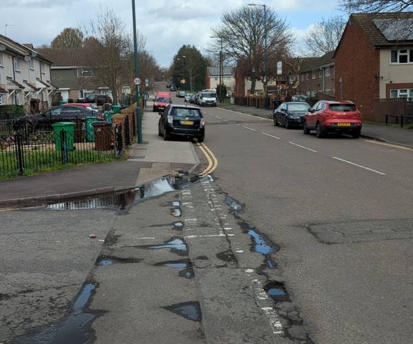 Parking on Abbotsford Drive, NG3
