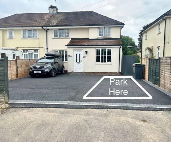 Parking on Elmleigh Road, PO9