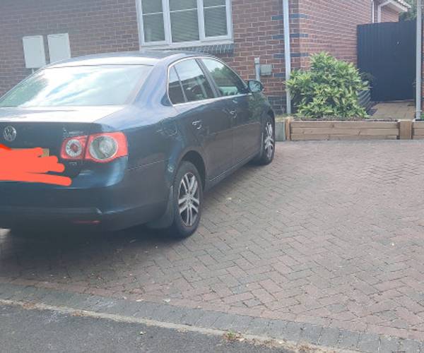 Parking on Fraser Street, WV14