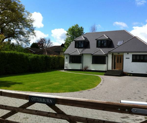 Reigate Road, RH6