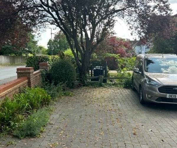 Parking on Green Road, HP13