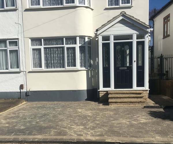 Parking on Ascot Close, IG6