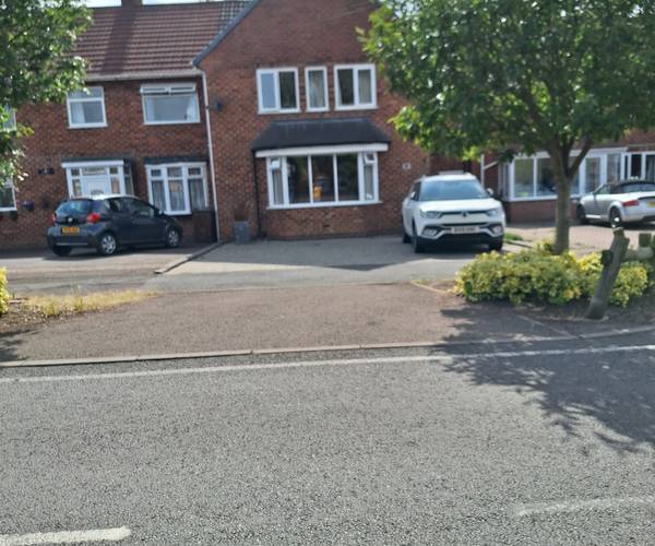 Highwood Avenue, B92