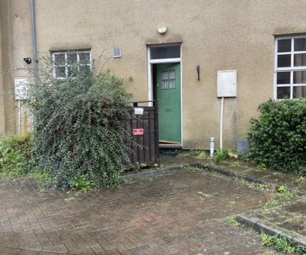 Parking on St. Margarets Mews, DH1